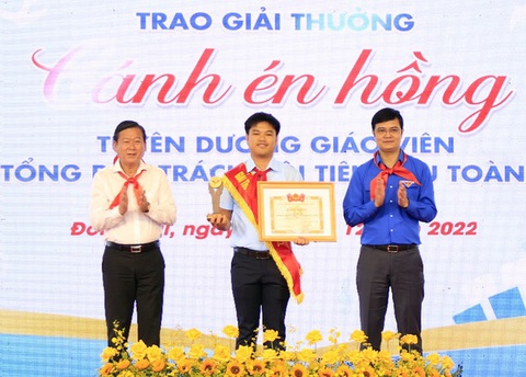 12.000 thiếu nhi biểu diễn trống kèn chào mừng thành công Đại hội Đoàn toàn quốc - Ảnh 1. 12.000 thiếu nhi biểu diễn trống kèn chào mừng thành công Đại hội Đoàn toàn quốc - Ảnh 1.