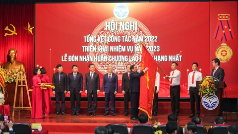 ‘Sau một năm nếu không hoàn thành nhiệm vụ thì chủ động xin từ chức’ - Ảnh 2. ‘Sau một năm nếu không hoàn thành nhiệm vụ thì chủ động xin từ chức’ - Ảnh 2.