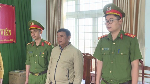 Bắt giam nguyên chủ tịch Hội Nông dân TP Buôn Ma Thuột - Ảnh 1. Bắt giam nguyên chủ tịch Hội Nông dân TP Buôn Ma Thuột - Ảnh 1.