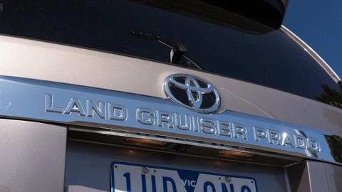 Hé lộ thông tin hot về Toyota Land Cruiser Prado mới - Ảnh 1. Hé lộ thông tin hot về Toyota Land Cruiser Prado mới - Ảnh 1.