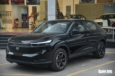 Chi tiết Honda HR-V G giá 699 triệu đồng: Ghế nỉ, động cơ không turbo nhưng đủ tính năng an toàn - Ảnh 2. Chi tiết Honda HR-V G giá 699 triệu đồng: Ghế nỉ, động cơ không turbo nhưng đủ tính năng an toàn - Ảnh 2.