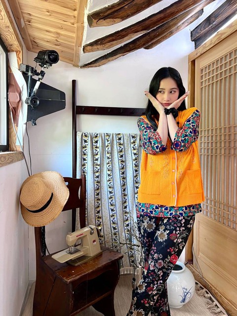 Fan Việt đòi giải cứu Jun Vũ vì được khen xinh như cún - Ảnh 3. Fan Việt đòi giải cứu Jun Vũ vì được khen xinh như cún - Ảnh 3.
