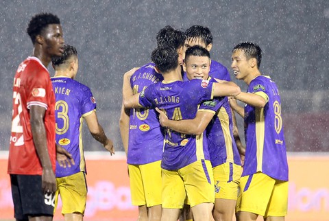 Công Phượng và Xuân Trường không được đề cử Quả bóng vàng Việt Nam 2022 - Ảnh 1. Công Phượng và Xuân Trường không được đề cử Quả bóng vàng Việt Nam 2022 - Ảnh 1.