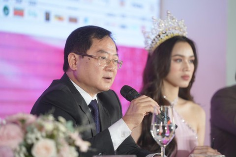 Chung kết Hoa hậu Việt Nam 2022: Thi áo tắm sau áo dạ hội, thẩm tra lịch sử thí sinh - Ảnh 2. Chung kết Hoa hậu Việt Nam 2022: Thi áo tắm sau áo dạ hội, thẩm tra lịch sử thí sinh - Ảnh 2.