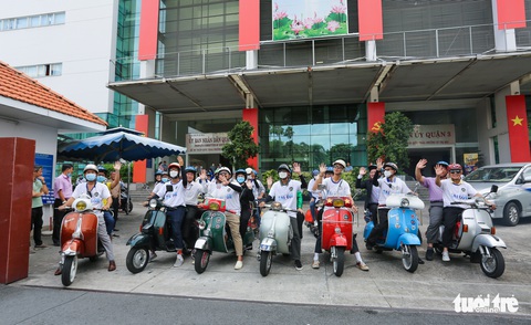 Tour du lịch độc đáo ‘Lái xe Vespa khám phá quận 3, TP.HCM’ - Ảnh 3. Tour du lịch độc đáo ‘Lái xe Vespa khám phá quận 3, TP.HCM’ - Ảnh 3.