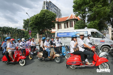 Tour du lịch độc đáo ‘Lái xe Vespa khám phá quận 3, TP.HCM’ - Ảnh 4. Tour du lịch độc đáo ‘Lái xe Vespa khám phá quận 3, TP.HCM’ - Ảnh 4.