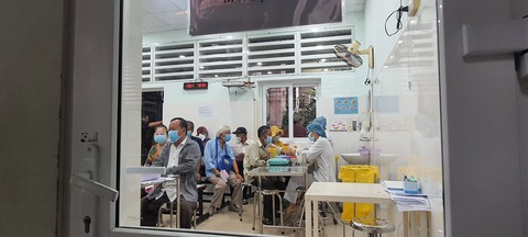 Giám đốc Viện Tim TP.HCM phản bác thông tin nhân viên 9 tháng chưa có lương - Ảnh 1. Giám đốc Viện Tim TP.HCM phản bác thông tin nhân viên 9 tháng chưa có lương - Ảnh 1.