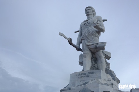 Khánh thành tượng đài NTrang Lơng sau 7 năm xây dựng - Ảnh 3. Khánh thành tượng đài NTrang Lơng sau 7 năm xây dựng - Ảnh 3.