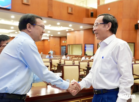 Chủ tịch TP.HCM: Tập trung cải thiện giải ngân đầu tư, chất lượng công vụ - Ảnh 2. Chủ tịch TP.HCM: Tập trung cải thiện giải ngân đầu tư, chất lượng công vụ - Ảnh 2.