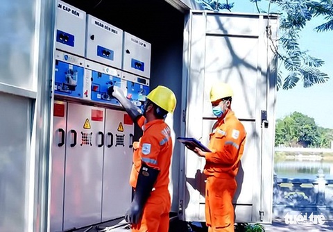 EVN chờ quyết định tăng giá điện - Ảnh 1. EVN chờ quyết định tăng giá điện - Ảnh 1.