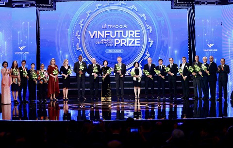 Các huyền thoại Internet thắng giải thưởng 3 triệu USD của VinFuture 2022 - Ảnh 6. Các huyền thoại Internet thắng giải thưởng 3 triệu USD của VinFuture 2022 - Ảnh 6.