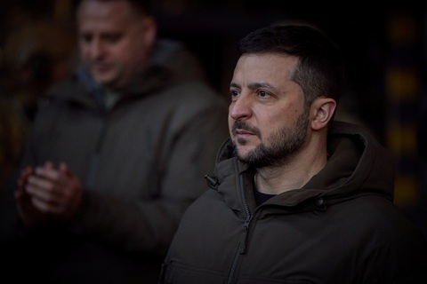 Tổng thống Zelensky thông báo đang trên đường tới Mỹ - Ảnh 1. Tổng thống Zelensky thông báo đang trên đường tới Mỹ - Ảnh 1.