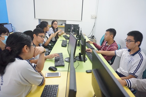 TP.HCM thông báo tuyển bổ sung học sinh lớp 10 chuyên và lớp 10 tích hợp - Ảnh 1. TP.HCM thông báo tuyển bổ sung học sinh lớp 10 chuyên và lớp 10 tích hợp - Ảnh 1.