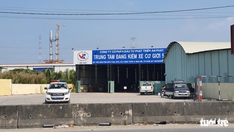 Hai trung tâm đăng kiểm tại TP.HCM bị tạm đình chỉ - Ảnh 1. Hai trung tâm đăng kiểm tại TP.HCM bị tạm đình chỉ - Ảnh 1.