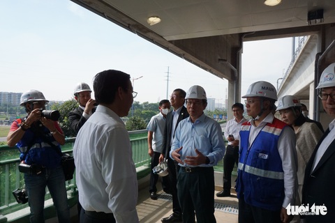 Tàu metro số 1 chính thức lăn bánh chạy thử - Ảnh 7. Tàu metro số 1 chính thức lăn bánh chạy thử - Ảnh 7.