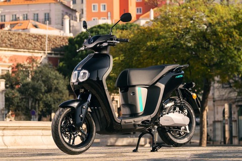 Yamaha chuẩn bị bán xe máy điện tại Việt Nam, tầm hoạt động 37km mỗi lần sạc - Ảnh 7. Yamaha chuẩn bị bán xe máy điện tại Việt Nam, tầm hoạt động 37km mỗi lần sạc - Ảnh 7.