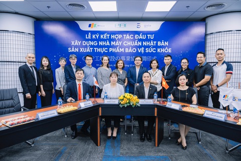 FPT Retail cùng đối tác Nhật Bản hợp tác đầu tư nhà máy thực phẩm bảo vệ sức khoẻ - Ảnh 1. FPT Retail cùng đối tác Nhật Bản hợp tác đầu tư nhà máy thực phẩm bảo vệ sức khoẻ - Ảnh 1.