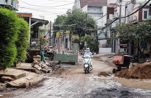 Tin tức sáng 23-12: Một năm phạt 2,8 triệu người vi phạm giao thông; Sắp khai thác thử metro TP.HCM - Ảnh 2. Tin tức sáng 23-12: Một năm phạt 2,8 triệu người vi phạm giao thông; Sắp khai thác thử metro TP.HCM - Ảnh 2.