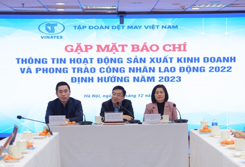 Làm dệt may 25 năm, chưa bao giờ thấy chỉ trong 1 tháng lại khác biệt đến thế - Ảnh 1. Làm dệt may 25 năm, chưa bao giờ thấy chỉ trong 1 tháng lại khác biệt đến thế - Ảnh 1.