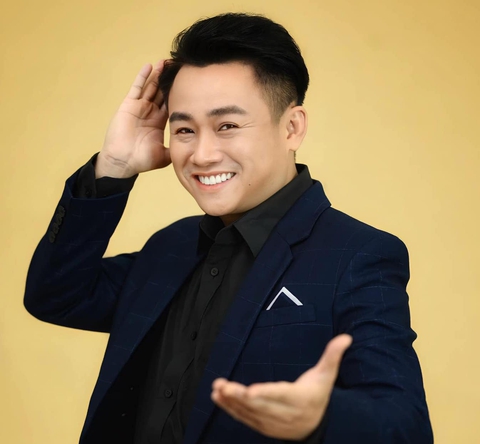 Nghệ sĩ Việt có thể bị cấm diễn nếu vi phạm pháp luật, đạo đức; Bạch Công Khanh nói về Nam Em - Ảnh 1. Nghệ sĩ Việt có thể bị cấm diễn nếu vi phạm pháp luật, đạo đức; Bạch Công Khanh nói về Nam Em - Ảnh 1.