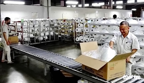 Doanh nghiệp thua lỗ ngàn tỉ hồi sinh - Ảnh 1. Doanh nghiệp thua lỗ ngàn tỉ hồi sinh - Ảnh 1.