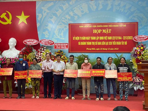 Khánh thành trụ sở Ban Liên lạc cựu chiến binh Tiểu đoàn Tây Đô - Ảnh 1. Khánh thành trụ sở Ban Liên lạc cựu chiến binh Tiểu đoàn Tây Đô - Ảnh 1.
