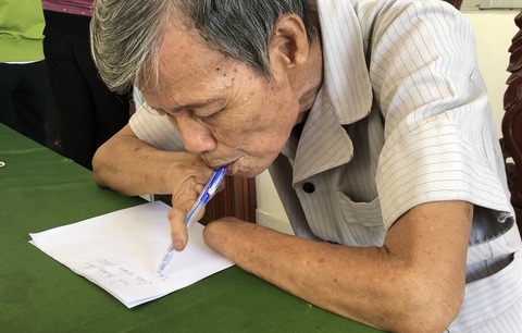Người lính già vui vẻ - Ảnh 1. Người lính già vui vẻ - Ảnh 1.
