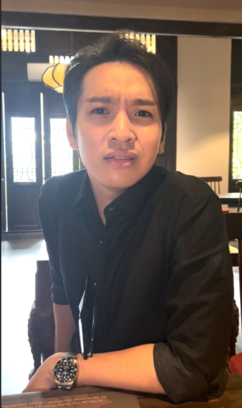 Bạch Công Khanh một lần nói hết về chuyện ‘ngó lơ’ Nam Em sau tin đồn tình ái - Ảnh 1. Bạch Công Khanh một lần nói hết về chuyện ‘ngó lơ’ Nam Em sau tin đồn tình ái - Ảnh 1.