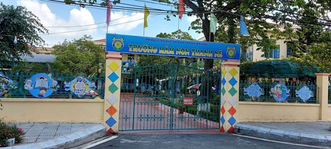Nữ giáo viên mầm non tát tím má bé trai hai tuổi - Ảnh 2. Nữ giáo viên mầm non tát tím má bé trai hai tuổi - Ảnh 2.