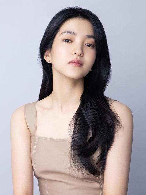 Giải ‘Mâm xôi vàng’ phiên bản Hàn réo tên Ma Dong Seok, Kim Tae Ri, So Ji Sub - Ảnh 3. Giải ‘Mâm xôi vàng’ phiên bản Hàn réo tên Ma Dong Seok, Kim Tae Ri, So Ji Sub - Ảnh 3.