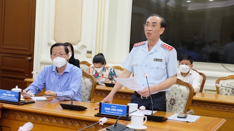 Nhiều gói thầu thiết bị y tế chống dịch COVID-19 ở TP.HCM có dấu hiệu nâng giá cao bất thường - Ảnh 2. Nhiều gói thầu thiết bị y tế chống dịch COVID-19 ở TP.HCM có dấu hiệu nâng giá cao bất thường - Ảnh 2.