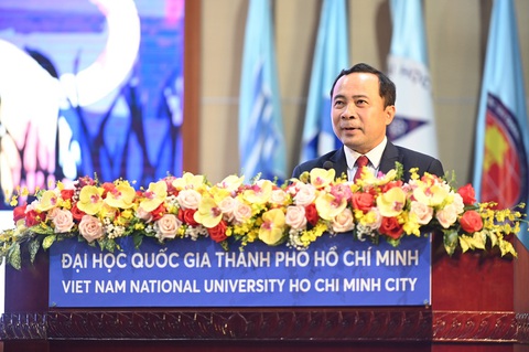 Giám đốc Đại học Quốc gia TP.HCM: Không nên biến nhà khoa học thành kế toán viên - Ảnh 1. Giám đốc Đại học Quốc gia TP.HCM: Không nên biến nhà khoa học thành kế toán viên - Ảnh 1.