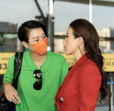 Hồ Hạnh Nhi bất ngờ tới Việt Nam hội ngộ Thu Hoài, hứa hẹn rủ ‘hội bà 8 TVB’ sang chơi - Ảnh 5. Hồ Hạnh Nhi bất ngờ tới Việt Nam hội ngộ Thu Hoài, hứa hẹn rủ ‘hội bà 8 TVB’ sang chơi - Ảnh 5.
