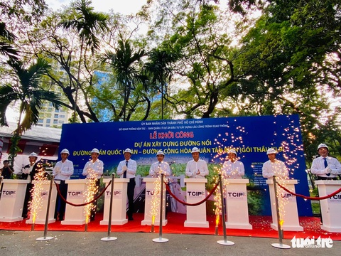 Chính thức khởi công đường kết nối nhà ga T3, gỡ tắc sân bay Tân Sơn Nhất - Ảnh 2. Chính thức khởi công đường kết nối nhà ga T3, gỡ tắc sân bay Tân Sơn Nhất - Ảnh 2.