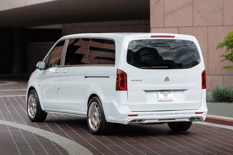 Chủ xe độ van Mercedes-Benz thành Maybach với tiền đủ mua S-Class mới - Ảnh 5. Chủ xe độ van Mercedes-Benz thành Maybach với tiền đủ mua S-Class mới - Ảnh 5.