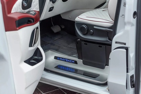 Chủ xe độ van Mercedes-Benz thành Maybach với tiền đủ mua S-Class mới - Ảnh 7. Chủ xe độ van Mercedes-Benz thành Maybach với tiền đủ mua S-Class mới - Ảnh 7.