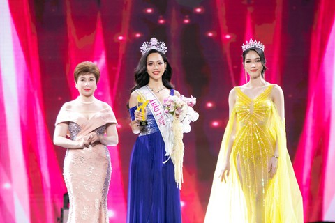 Ban tổ chức Hoa hậu Việt Nam xin lỗi khán giả sự cố đầm xuyên thấu của Phương Anh - Ảnh 1. Ban tổ chức Hoa hậu Việt Nam xin lỗi khán giả sự cố đầm xuyên thấu của Phương Anh - Ảnh 1.