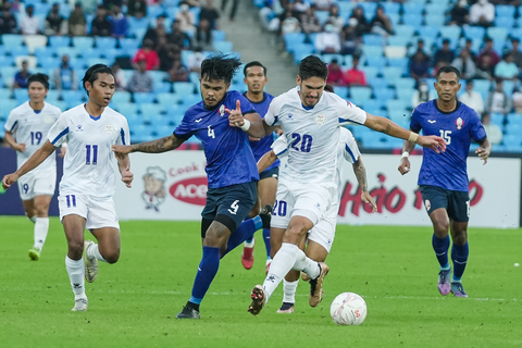 Nhìn mặt sân Mỹ Đình mà tủi - Ảnh 7. Nhìn mặt sân Mỹ Đình mà tủi - Ảnh 7.