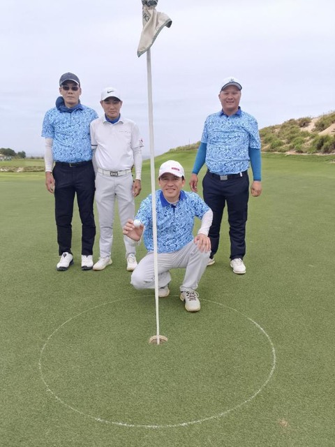 Sân golf KN Cam Ranh chứng kiến cú đánh 1 gậy vào lỗ trị giá 3,7 tỉ đồng - Ảnh 1. Sân golf KN Cam Ranh chứng kiến cú đánh 1 gậy vào lỗ trị giá 3,7 tỉ đồng - Ảnh 1.