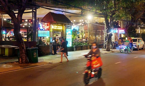 Không thể cắt điện doanh nghiệp hợp tác đầu tư trên đất quốc phòng tại Nha Trang - Ảnh 1. Không thể cắt điện doanh nghiệp hợp tác đầu tư trên đất quốc phòng tại Nha Trang - Ảnh 1.