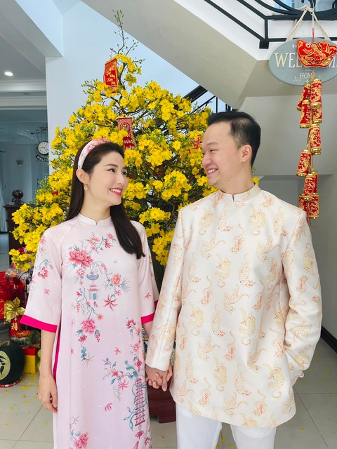 Diễm My 9X khoe được bạn trai cầu hôn trên khinh khí cầu - Ảnh 4. Diễm My 9X khoe được bạn trai cầu hôn trên khinh khí cầu - Ảnh 4.