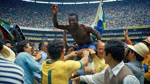 Pele mãi là vua bóng đá - Ảnh 1. Pele mãi là vua bóng đá - Ảnh 1.