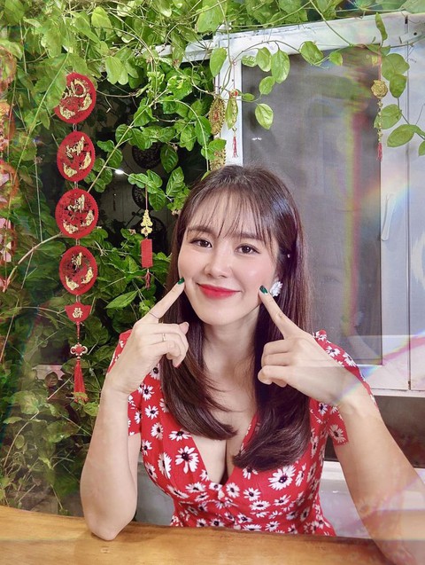 Ảnh vui sao Việt 27-12: Hà Tăng đọ sắc cùng Thân Thúy Hà và Bùi Việt Hà - Ảnh 7. Ảnh vui sao Việt 27-12: Hà Tăng đọ sắc cùng Thân Thúy Hà và Bùi Việt Hà - Ảnh 7.