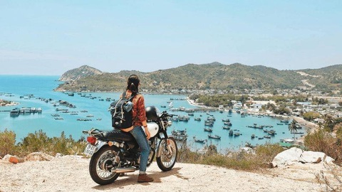 Lau sạch ‘ống kính’, bắt trọn khoảnh khắc của những chuyến phượt - Ảnh 1. Lau sạch ‘ống kính’, bắt trọn khoảnh khắc của những chuyến phượt - Ảnh 1.