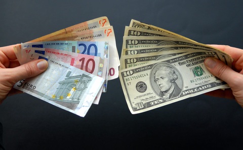 Ai Cập chỉ cho phép khách nước ngoài mua vé tàu bằng USD, euro - Ảnh 1. Ai Cập chỉ cho phép khách nước ngoài mua vé tàu bằng USD, euro - Ảnh 1.