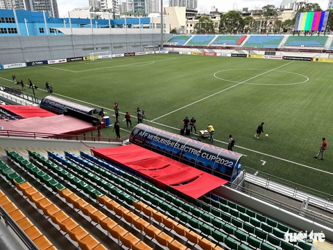 Hình ảnh sân cỏ nhân tạo đội tuyển Việt Nam sắp đá với Singapore - Ảnh 2. Hình ảnh sân cỏ nhân tạo đội tuyển Việt Nam sắp đá với Singapore - Ảnh 2.