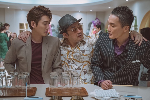 Cười ngất với hành trình ‘Ông chú cơ bắp’ Ma Dong Seok khởi nghiệp trùng tu nhan sắc - Ảnh 4. Cười ngất với hành trình ‘Ông chú cơ bắp’ Ma Dong Seok khởi nghiệp trùng tu nhan sắc - Ảnh 4.