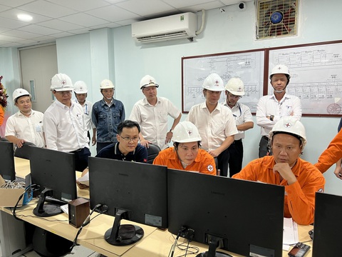 EVNHCMC đóng điện thành công Trạm 220/110kV Tân Cảng - Ảnh 2. EVNHCMC đóng điện thành công Trạm 220/110kV Tân Cảng - Ảnh 2.