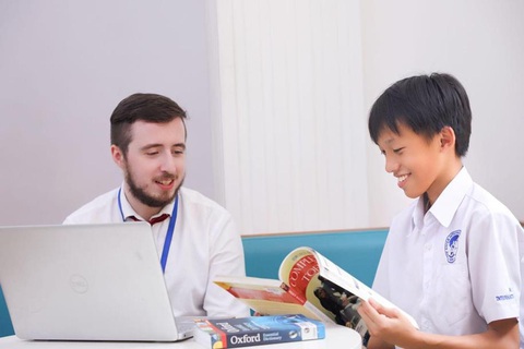 Học trò Asian School đạt IELTS 8.0 khi đang học lớp 9 - Ảnh 1. Học trò Asian School đạt IELTS 8.0 khi đang học lớp 9 - Ảnh 1.