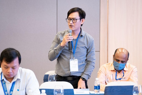 HUFLIT tạo cầu nối giữa sinh viên với doanh nghiệp - Ảnh 2. HUFLIT tạo cầu nối giữa sinh viên với doanh nghiệp - Ảnh 2.